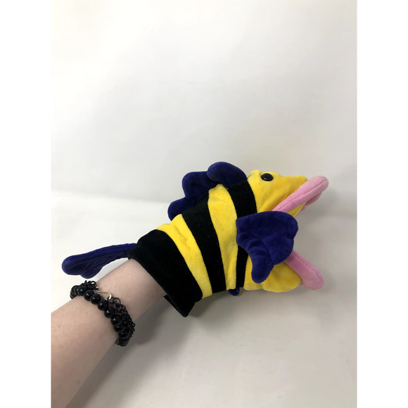 Lot of 4 Soft Hand Puppets Fish Toucan Penguin Dinosaur - Dream & Manhattan Toys - Picture 7 of 16